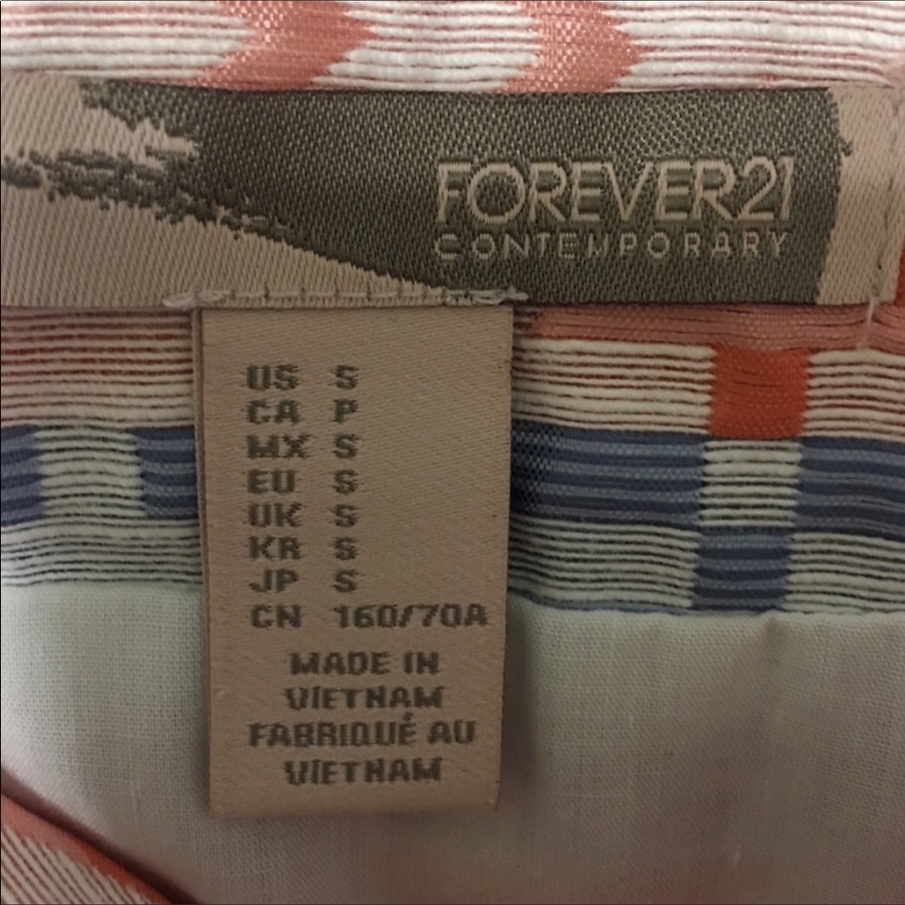 Forever 21 contemporary mini  skirt small - Picture 5 of 6